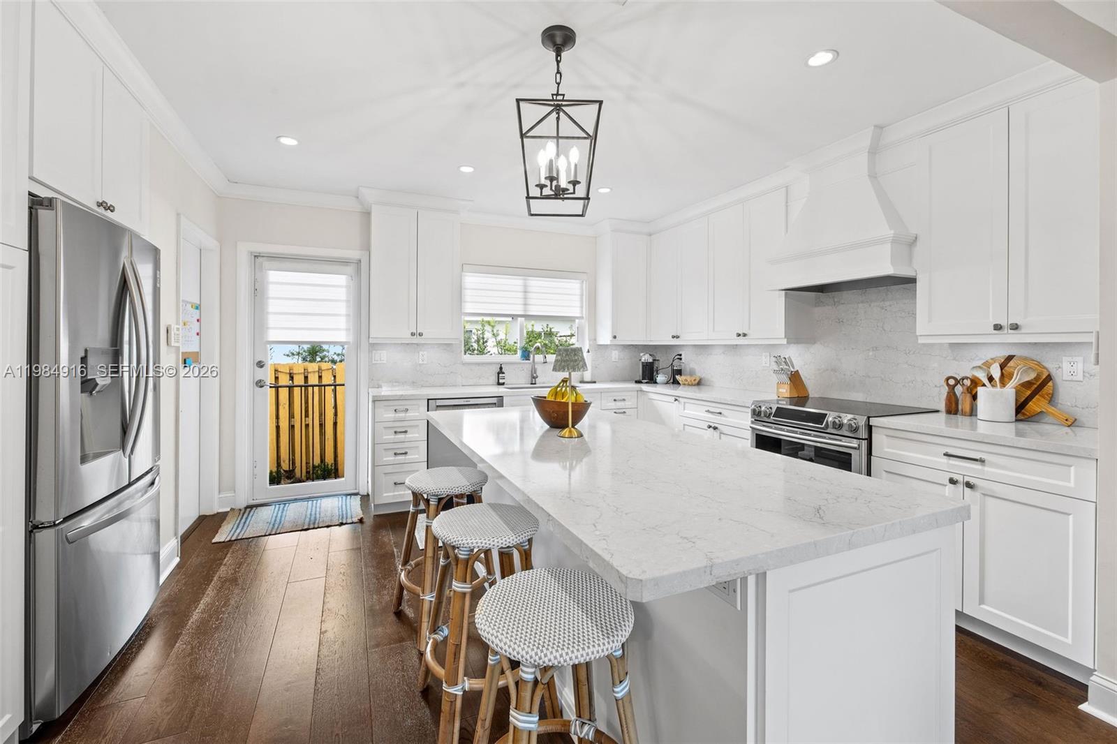 9880 NE 9th Ave Miami Shores, FL 33138