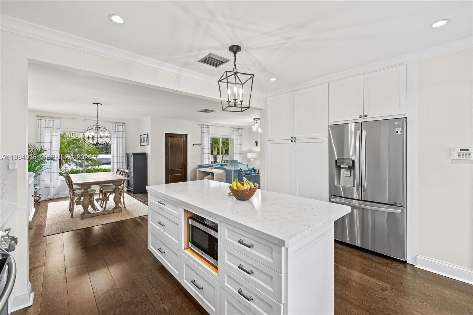 9880 NE 9th Ave Miami Shores, FL 33138