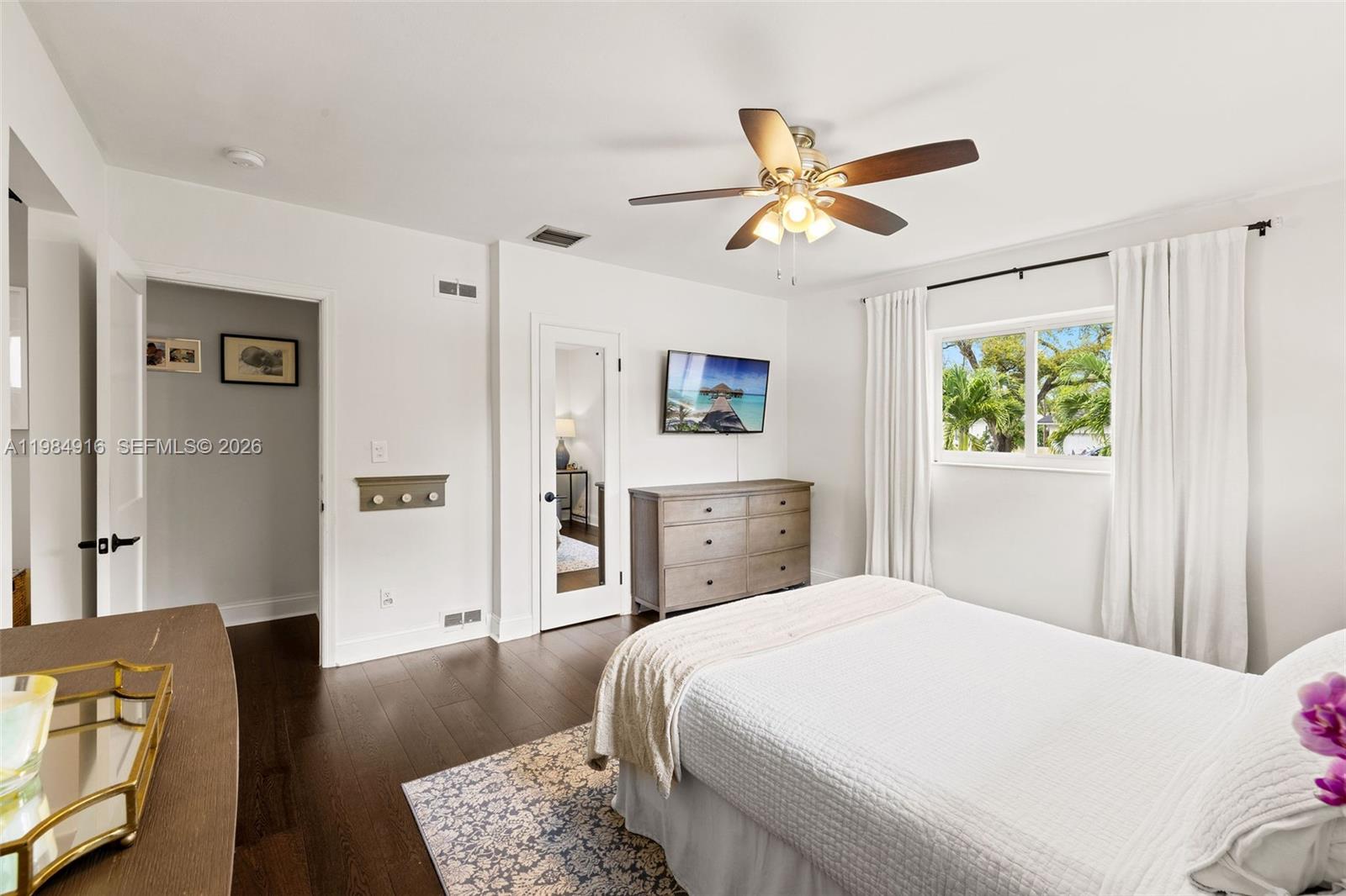 9880 NE 9th Ave Miami Shores, FL 33138