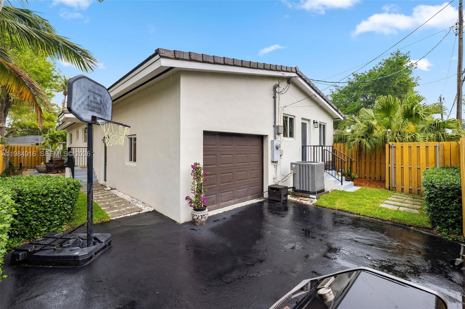 9880 NE 9th Ave Miami Shores, FL 33138