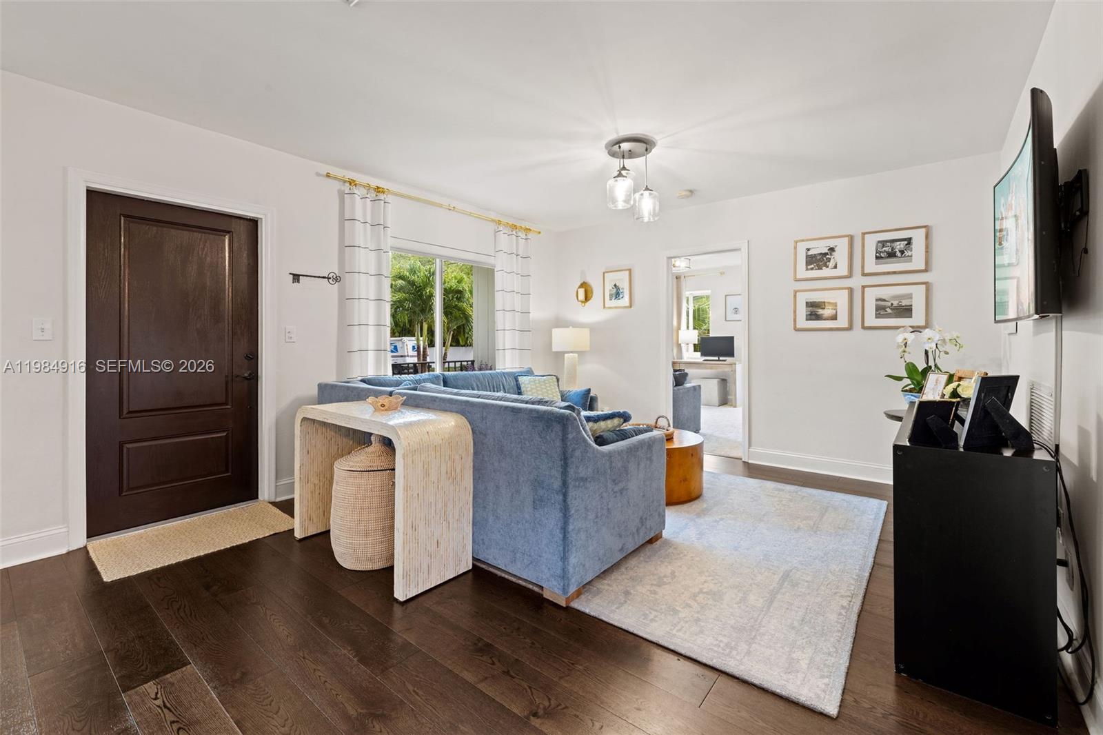 9880 NE 9th Ave Miami Shores, FL 33138