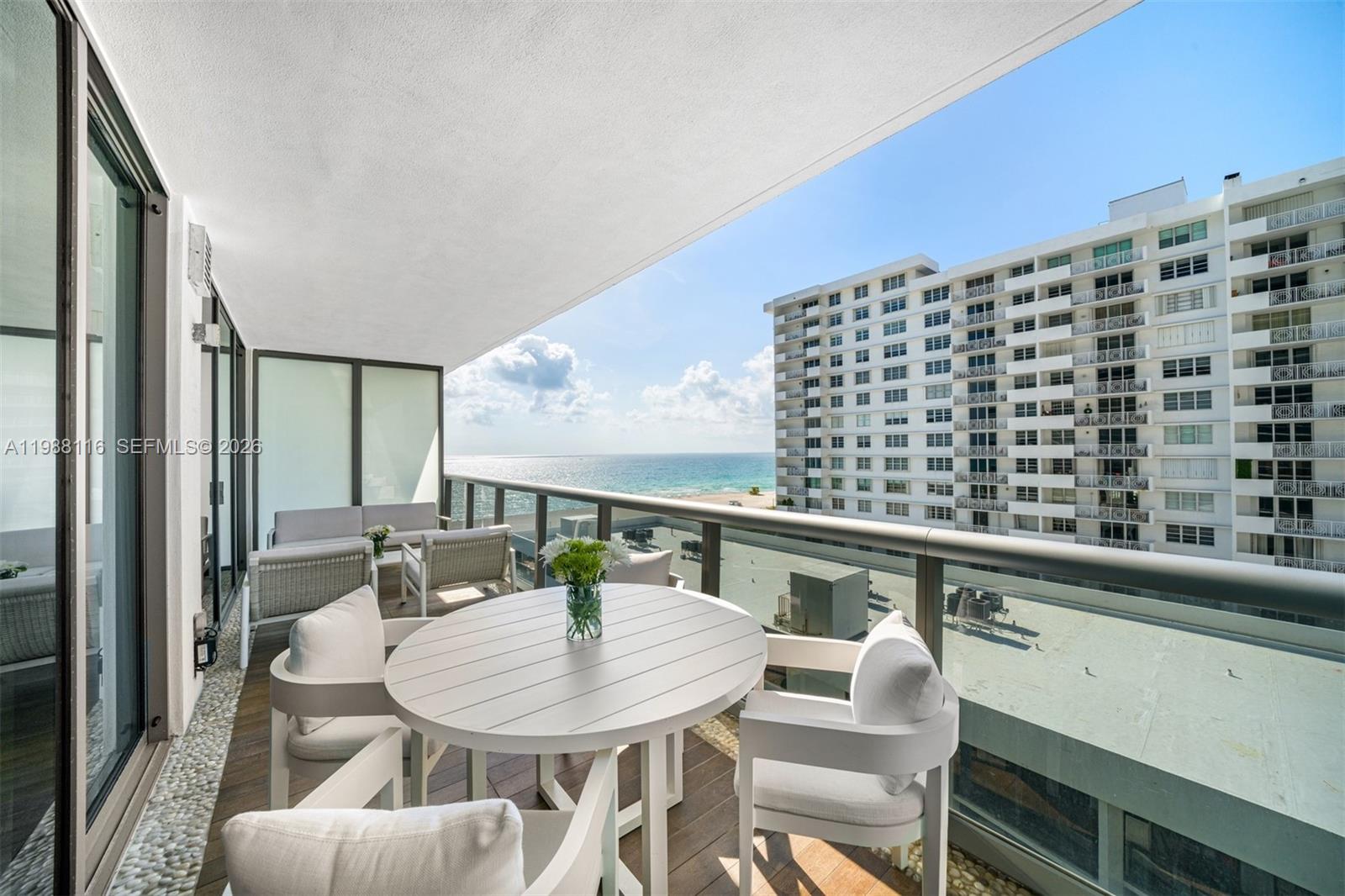 5875 Collins Ave #906 Miami Beach, FL 33140