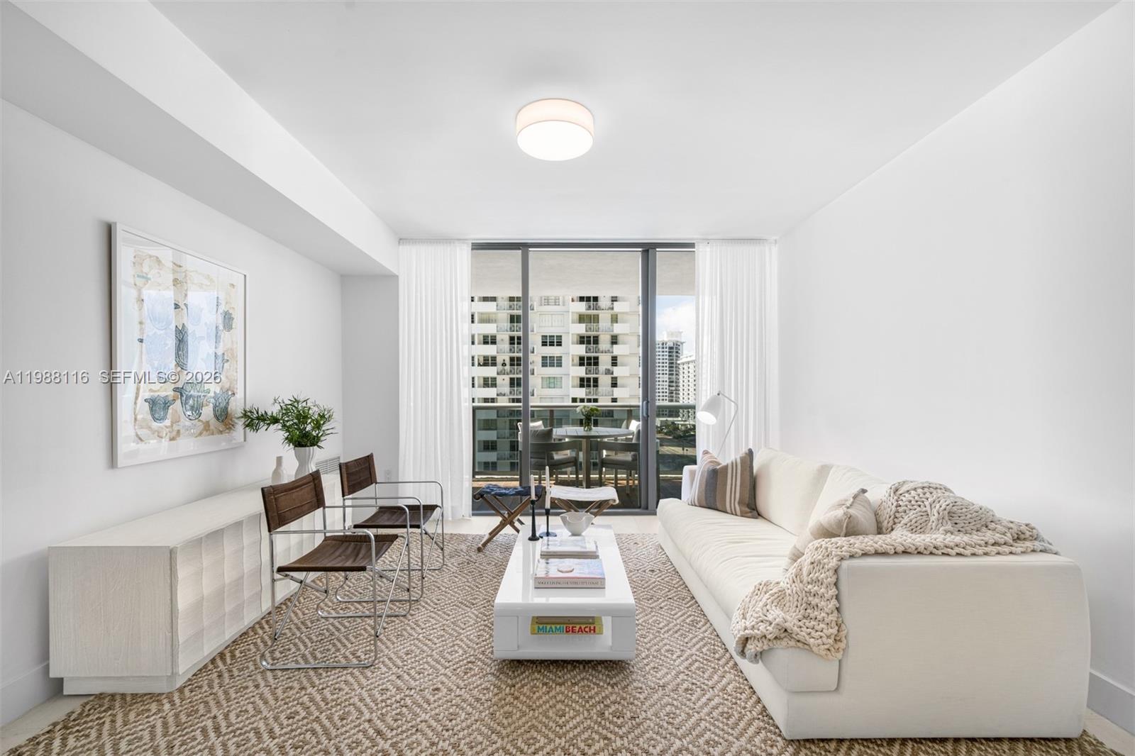 5875 Collins Ave #906 Miami Beach, FL 33140