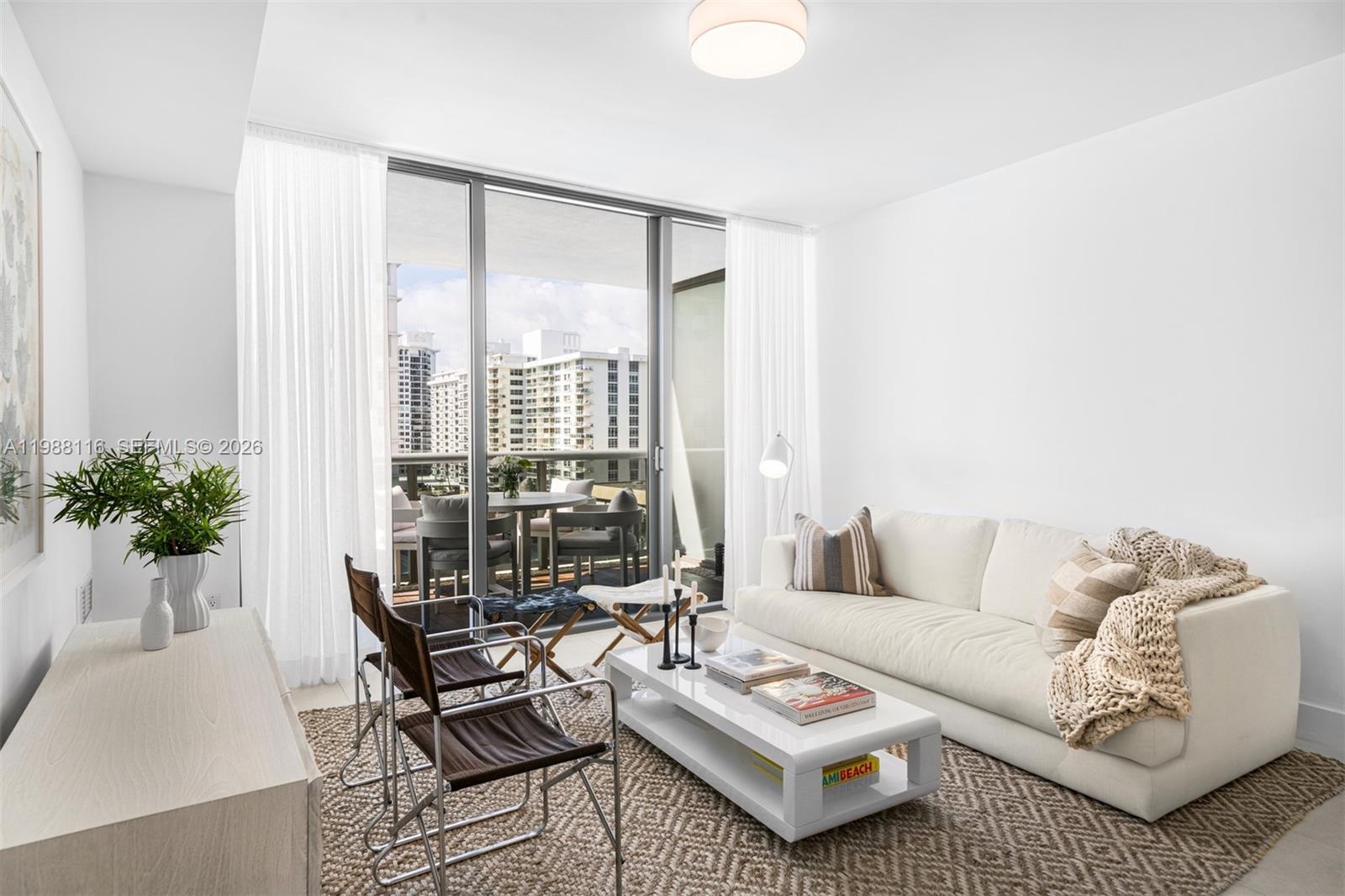 5875 Collins Ave #906 Miami Beach, FL 33140