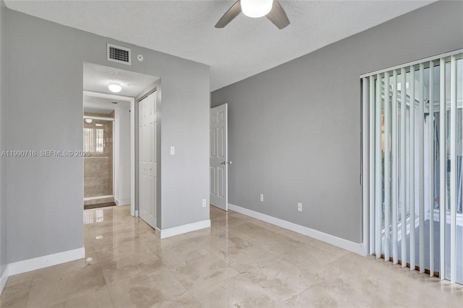 2640 S University Dr #112 Davie, FL 33328