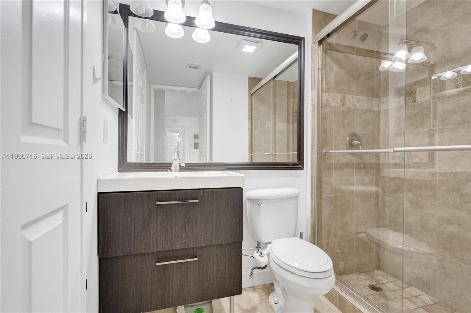 2640 S University Dr #112 Davie, FL 33328