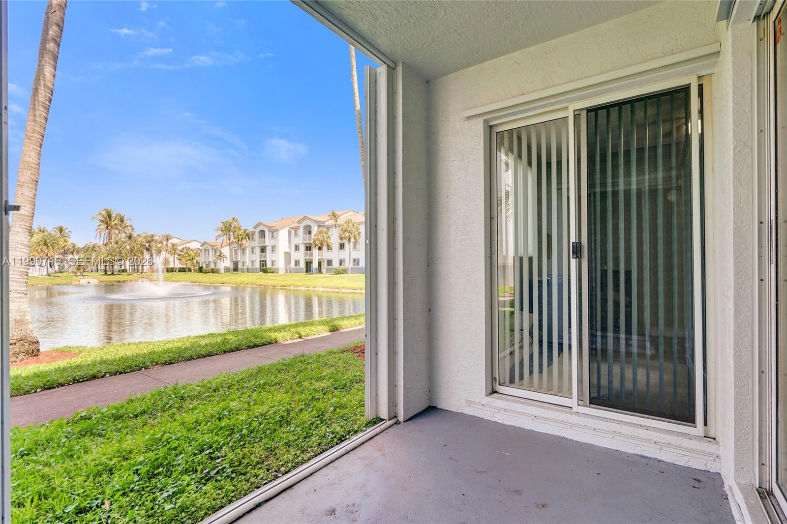 2640 S University Dr #112 Davie, FL 33328