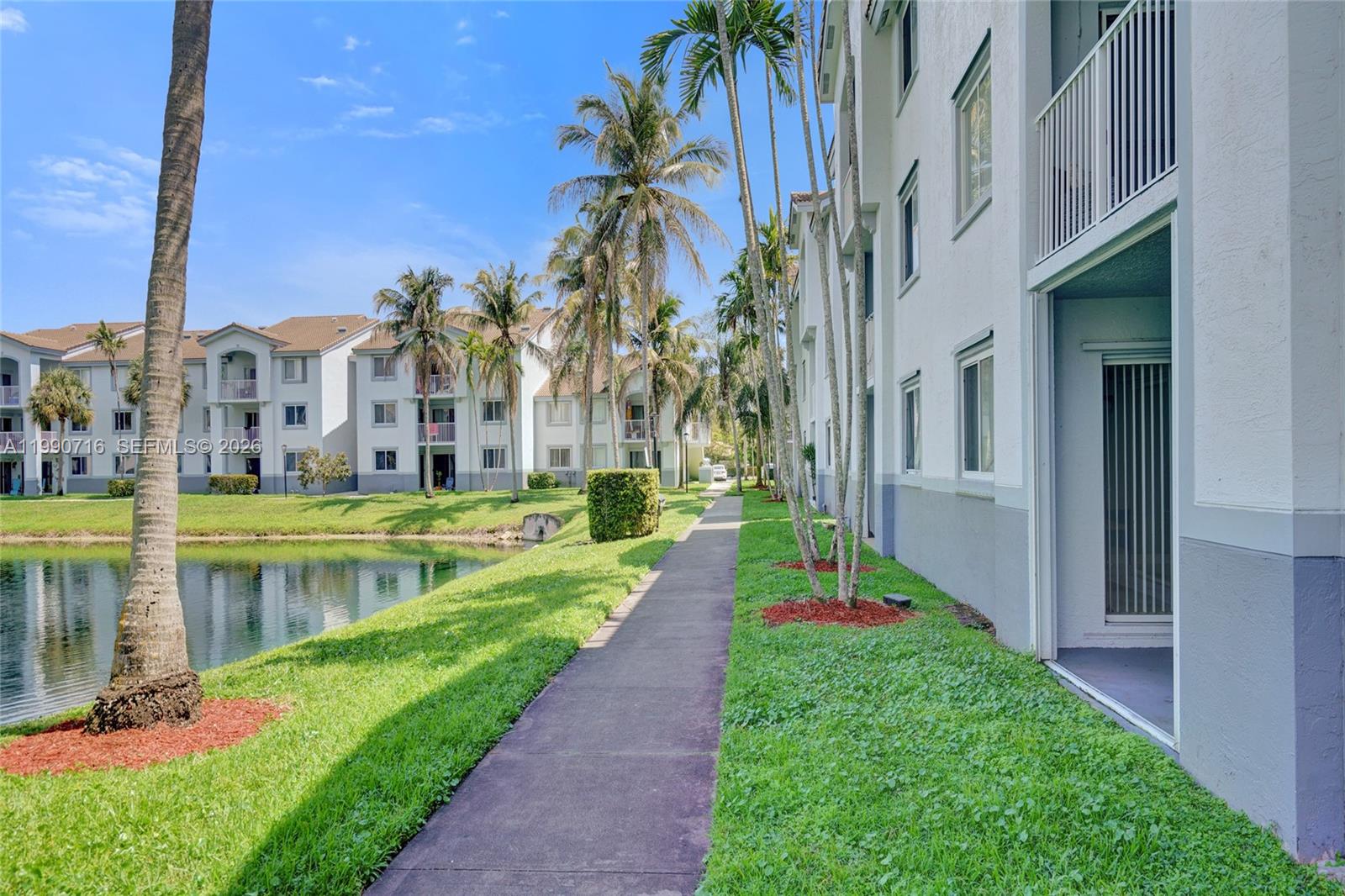 2640 S University Dr #112 Davie, FL 33328