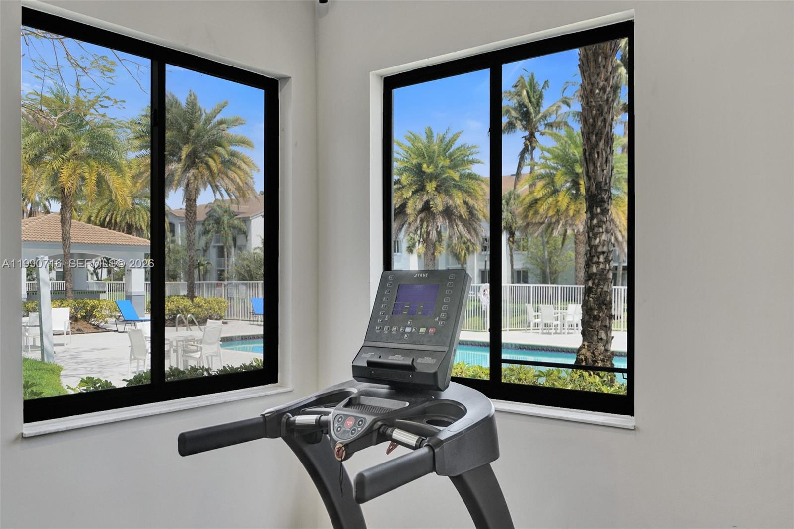 2640 S University Dr #112 Davie, FL 33328