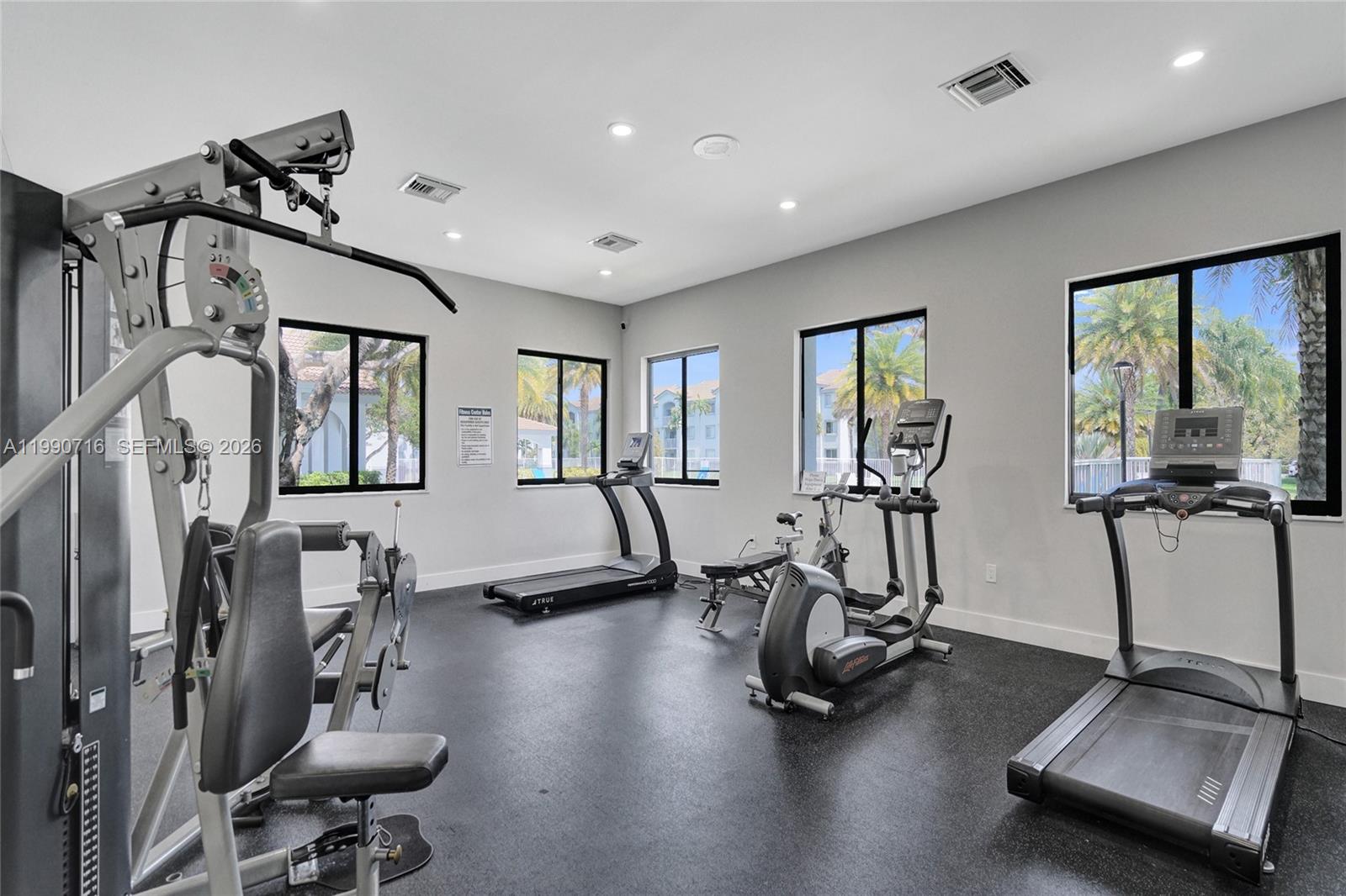 2640 S University Dr #112 Davie, FL 33328