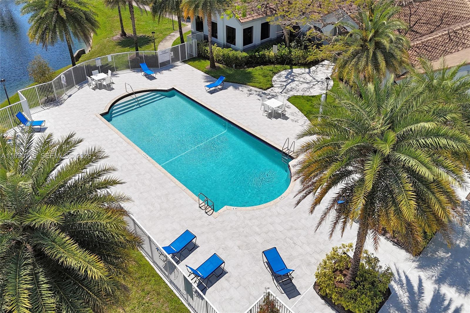 2640 S University Dr #112 Davie, FL 33328