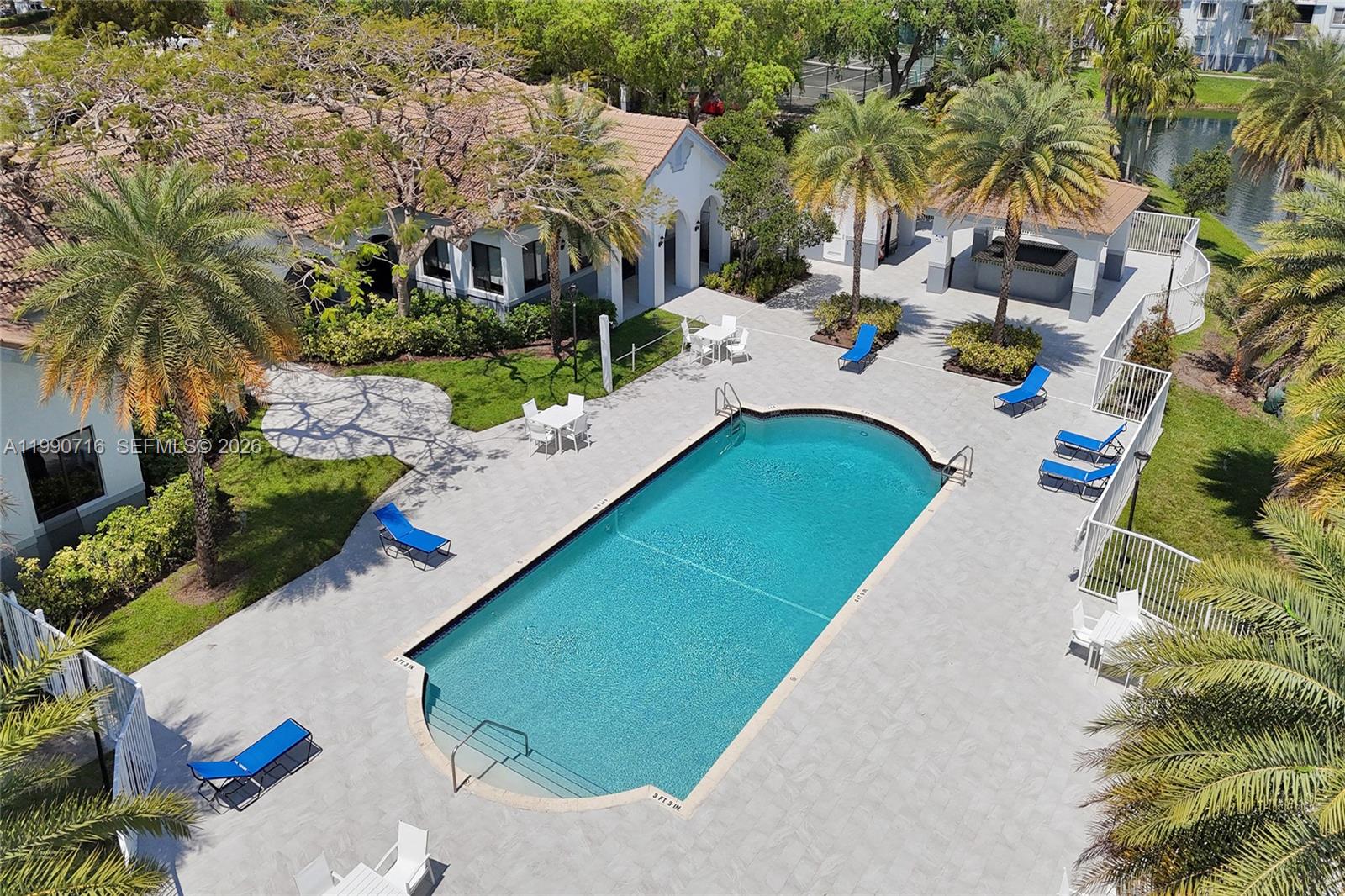 2640 S University Dr #112 Davie, FL 33328