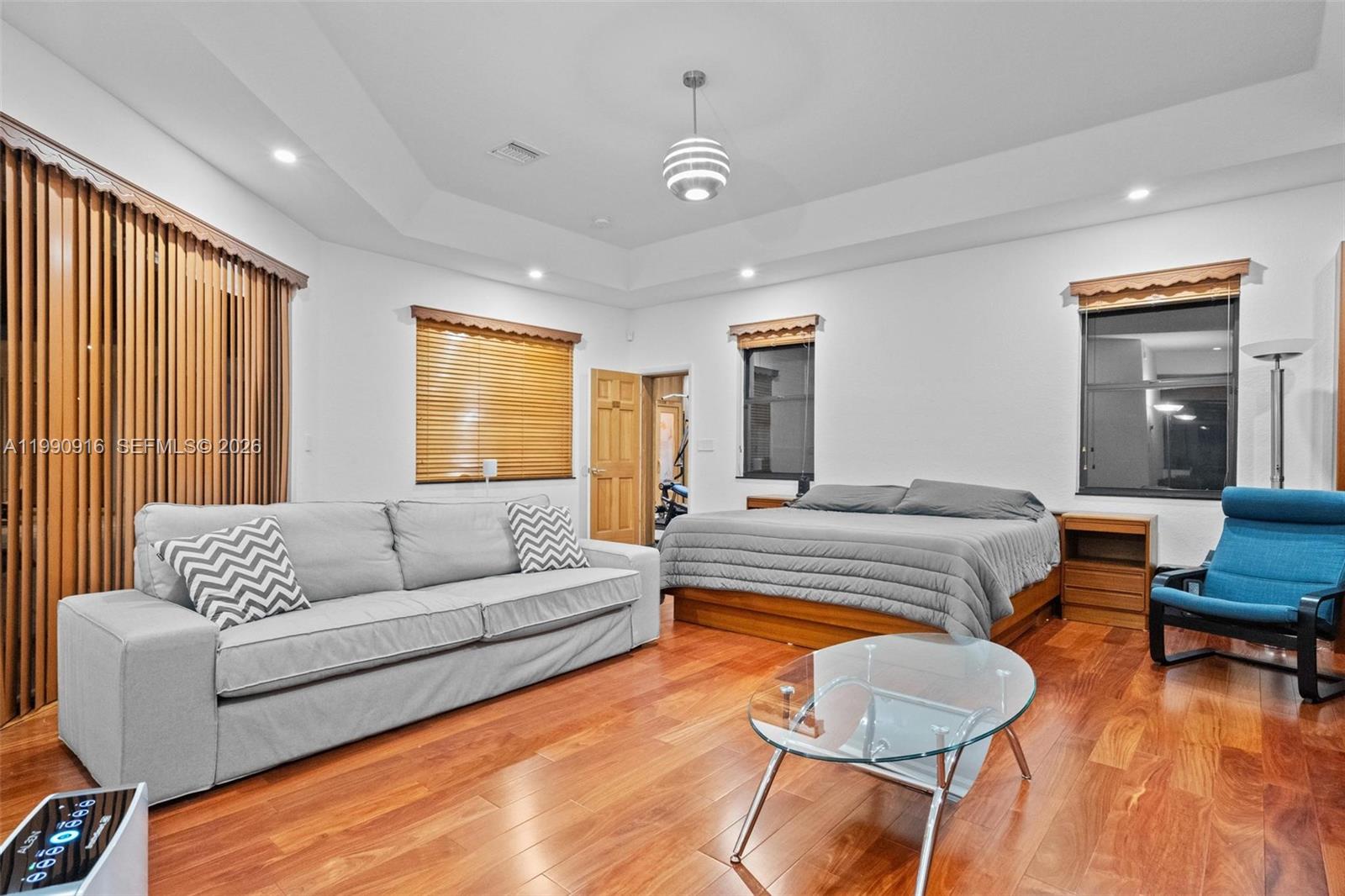 392 Coconut Cir Weston, FL 33326