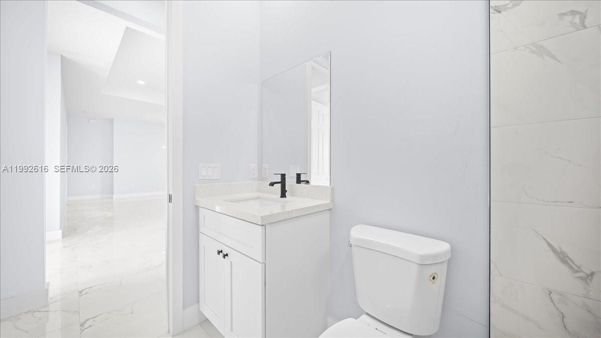 1201 15th Ter Cape Coral, FL 33909