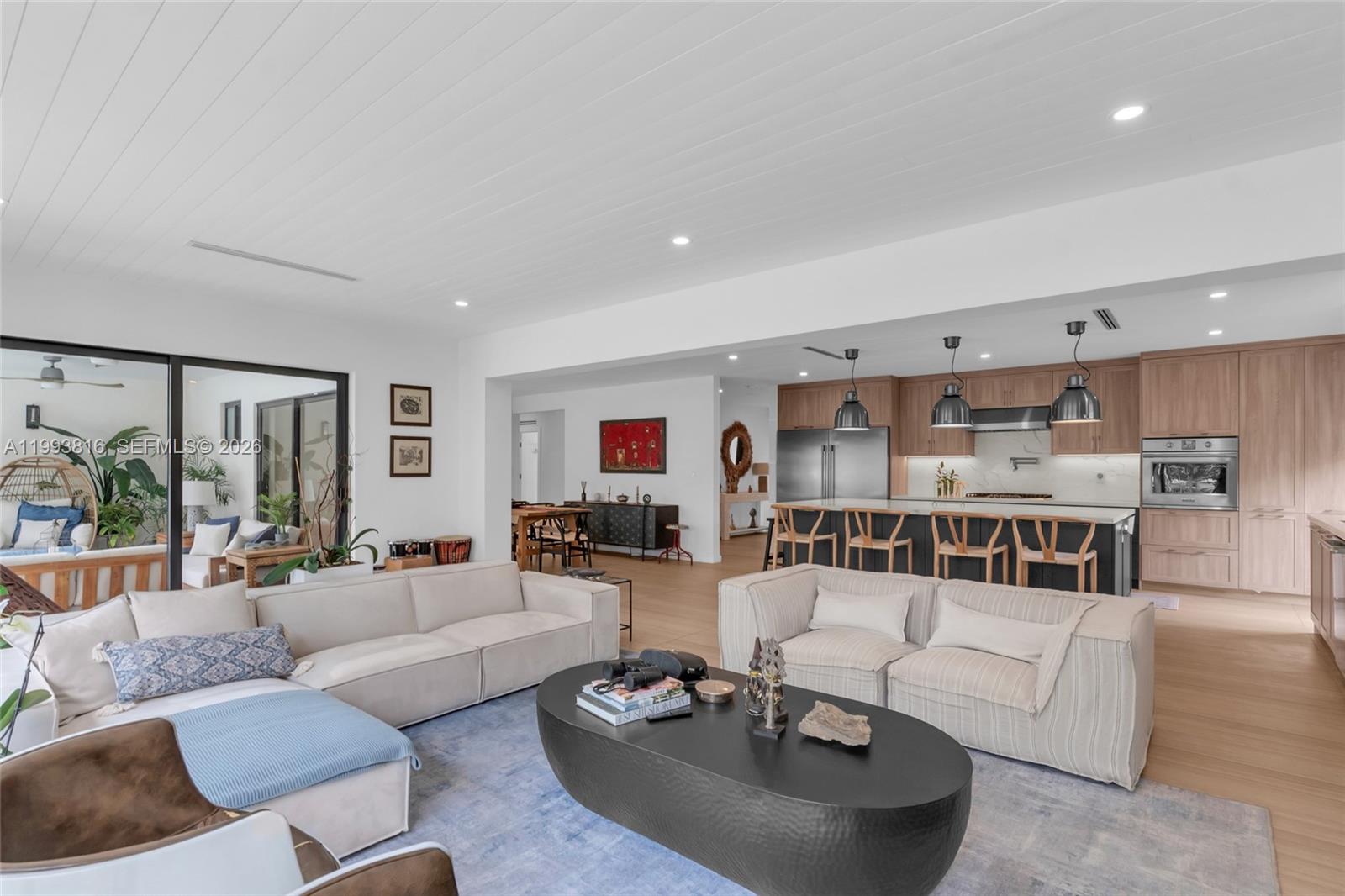 2025 Arch Crk Dr North Miami, FL 33181