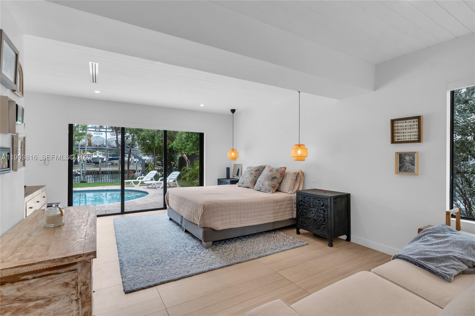 2025 Arch Crk Dr North Miami, FL 33181