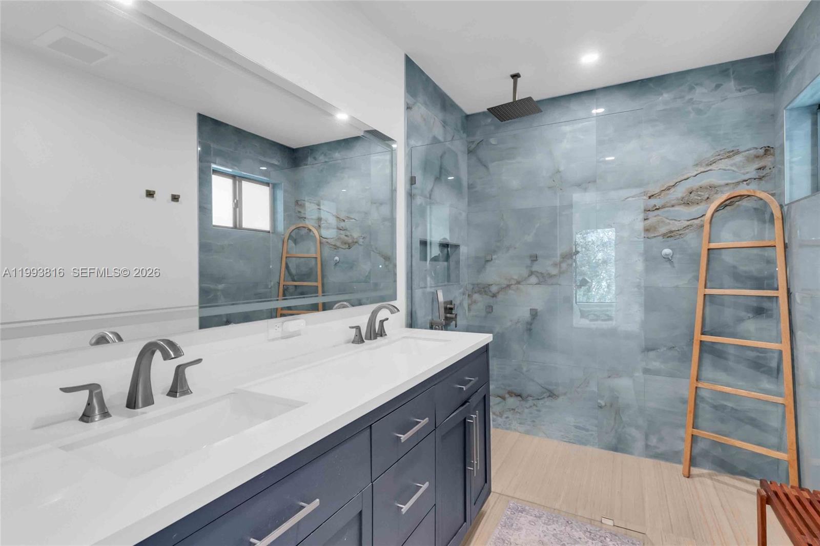 2025 Arch Crk Dr North Miami, FL 33181