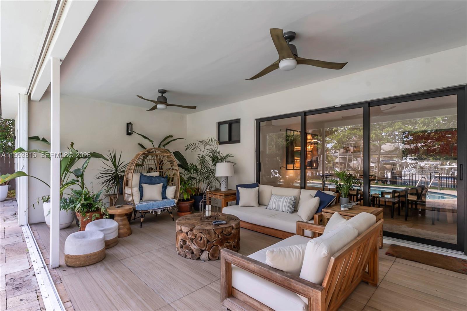 2025 Arch Crk Dr North Miami, FL 33181