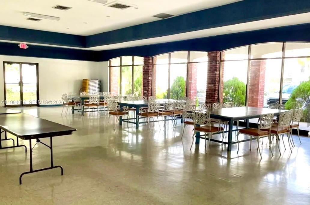 505 E Dania Bch Blvd #4-3J Dania Beach, FL 33004