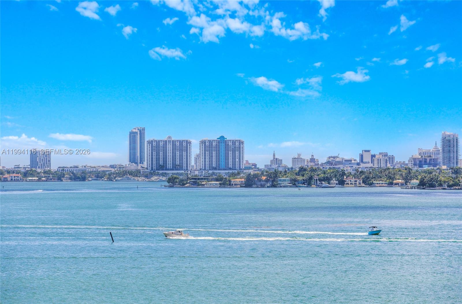 image Paramount Bay24