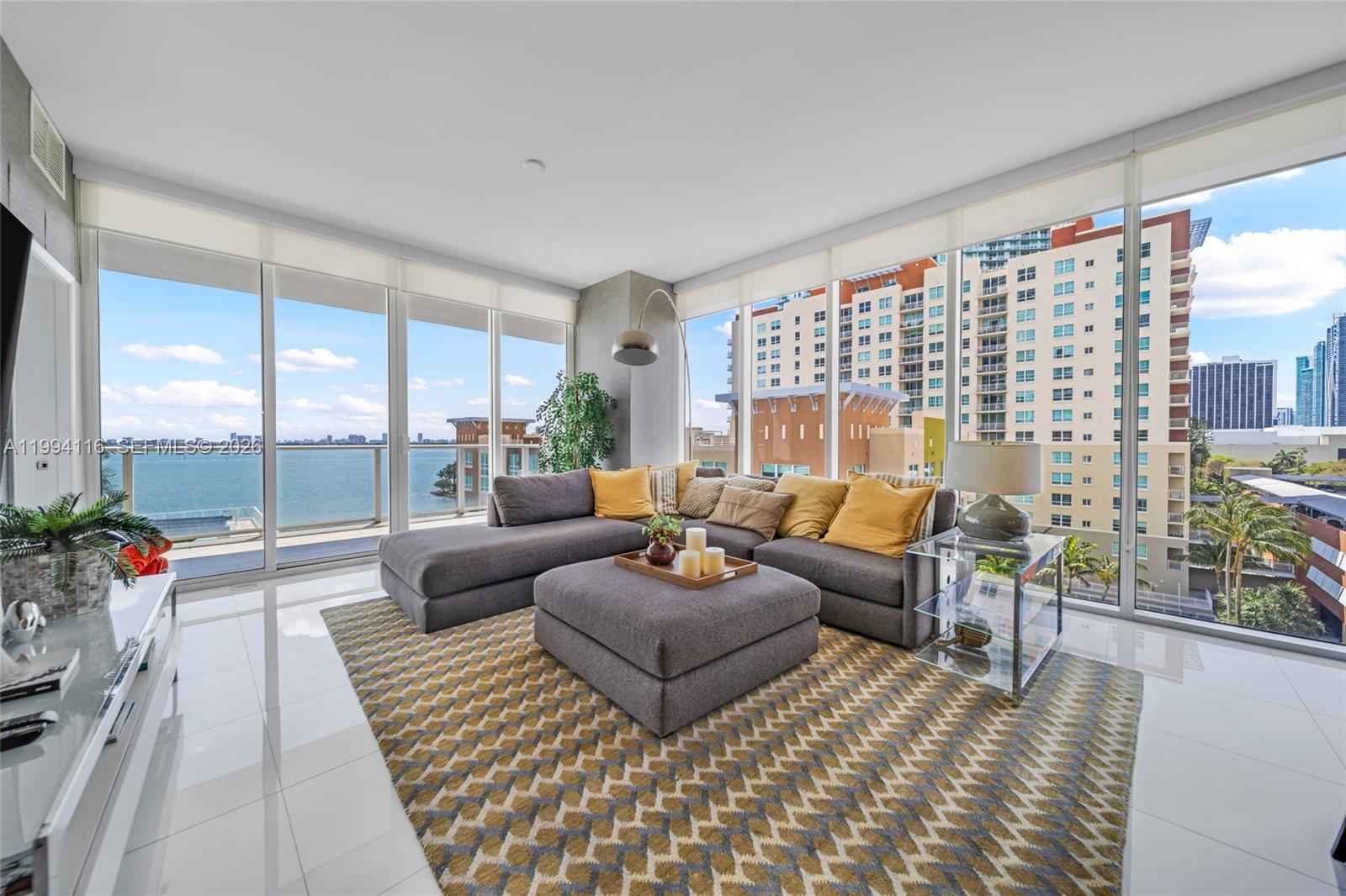image Paramount Bay6