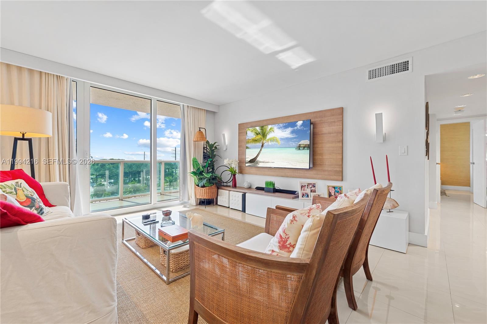 image Arlen House East9