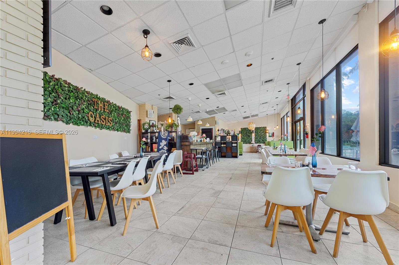 image Arlen House East42