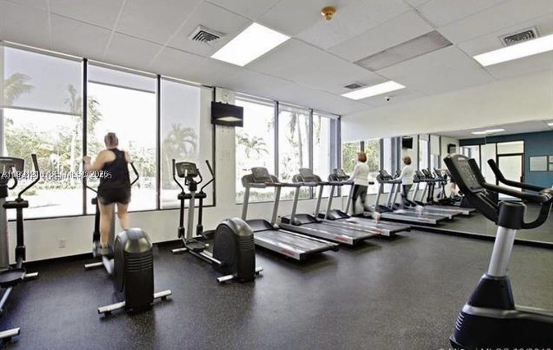 image Arlen House East55