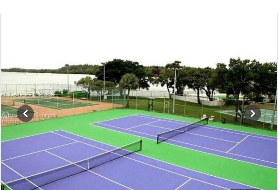 image Arlen House East56