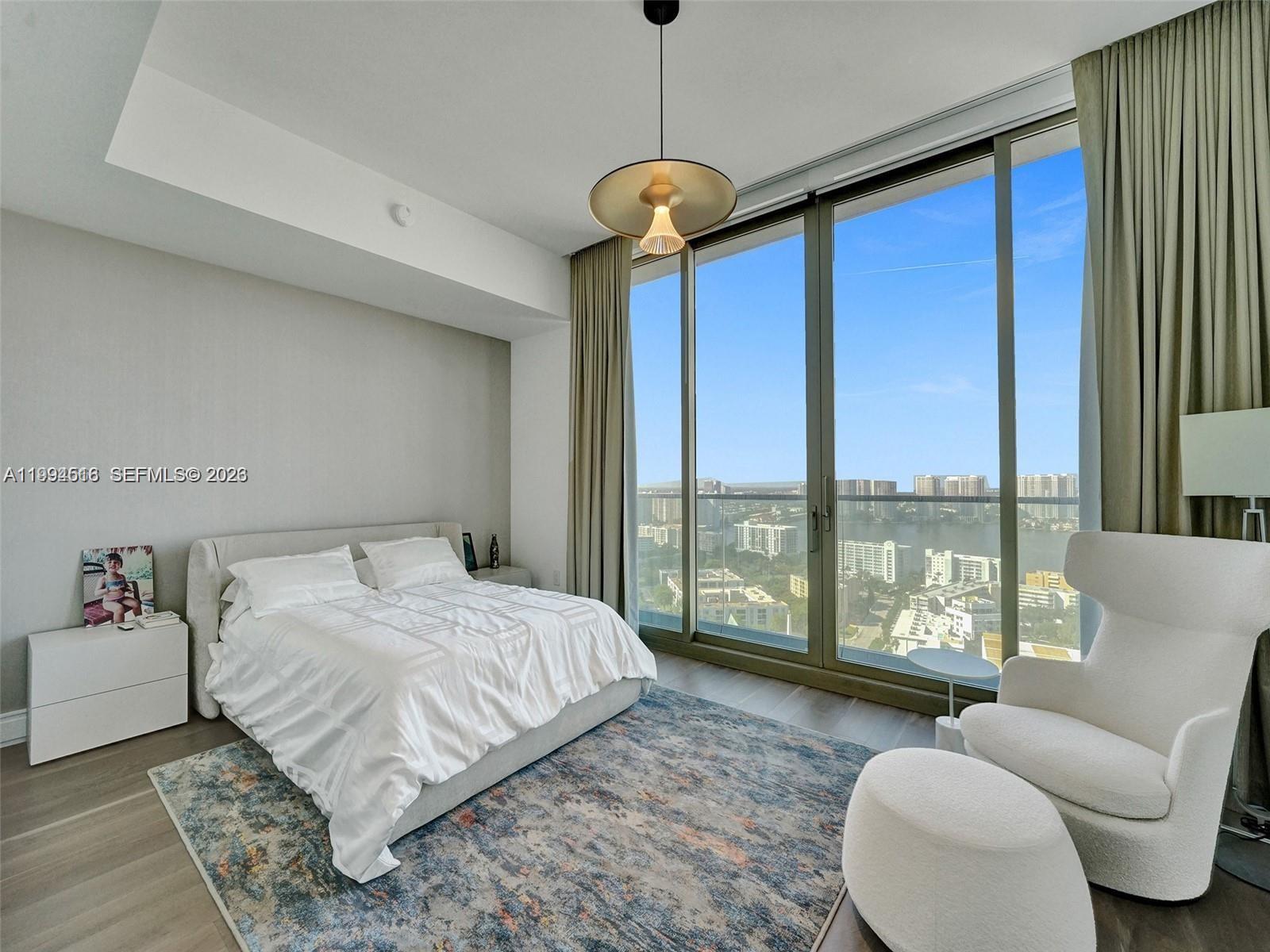 17901 Collins #2301 Sunny Isles Beach, FL 33160