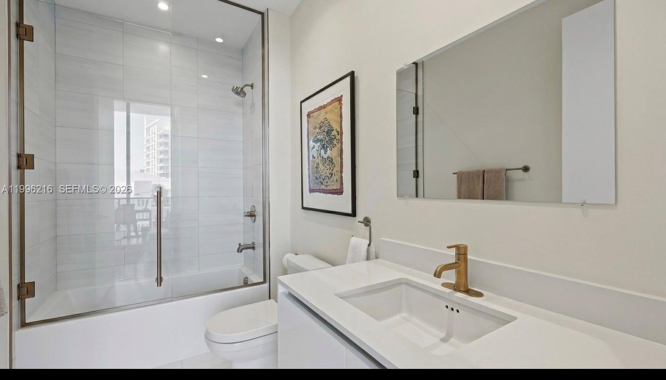 2655 S Bayshore Dr #1906 Miami, FL 33133