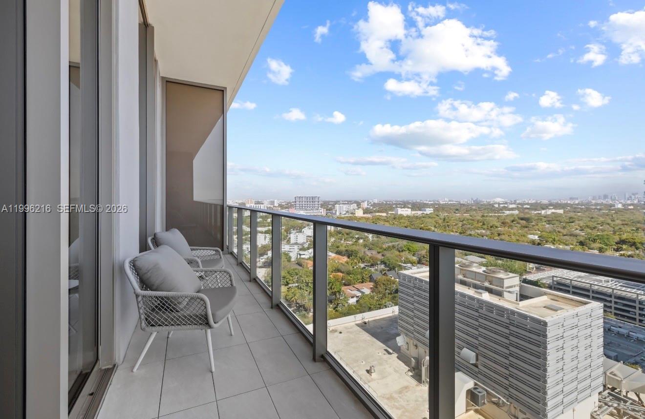 2655 S Bayshore Dr #1906 Miami, FL 33133