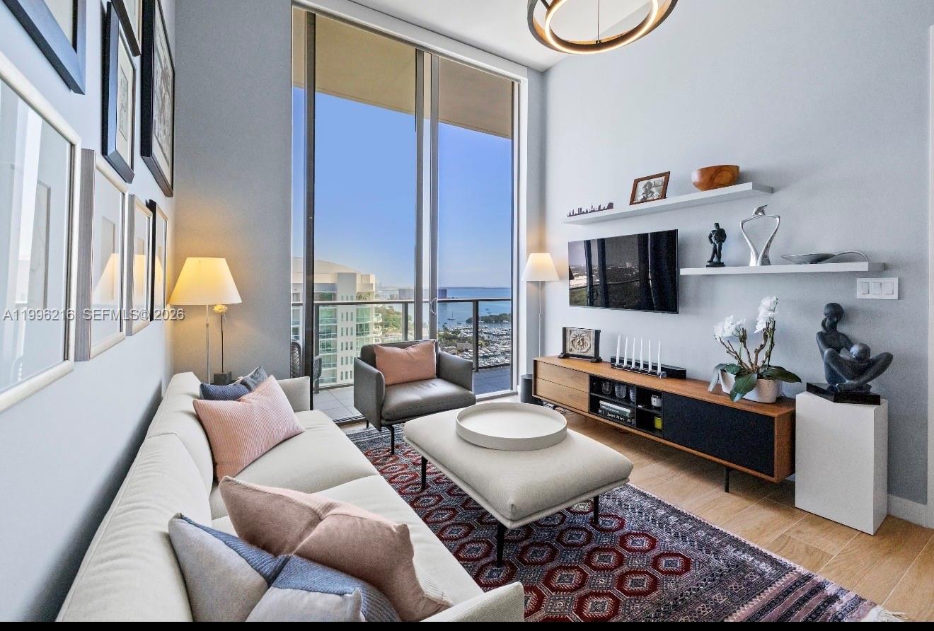 2655 S Bayshore Dr #1906 Miami, FL 33133