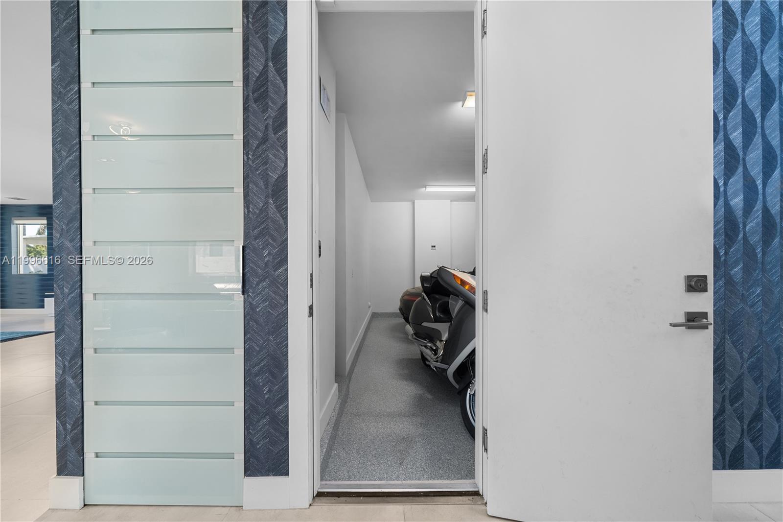 9830 NW 74th Ter Doral, FL 33178