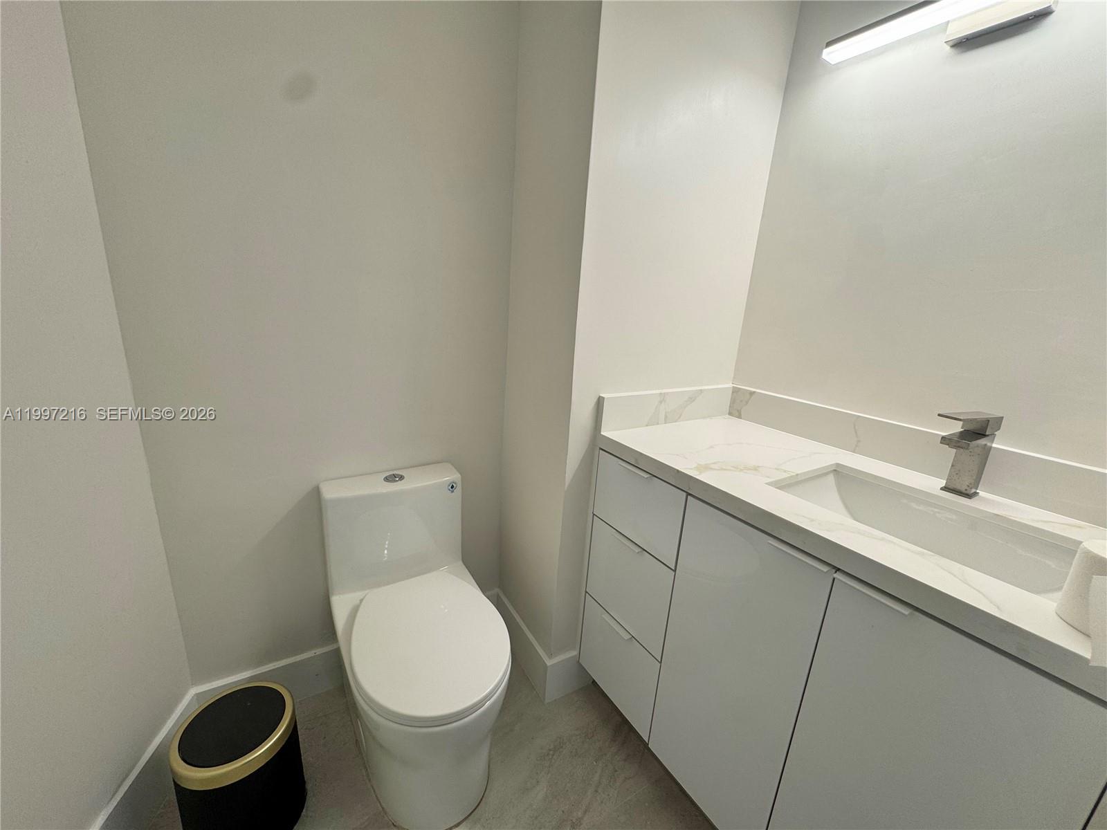 2899 Collins Ave #424 Miami Beach, FL 33140