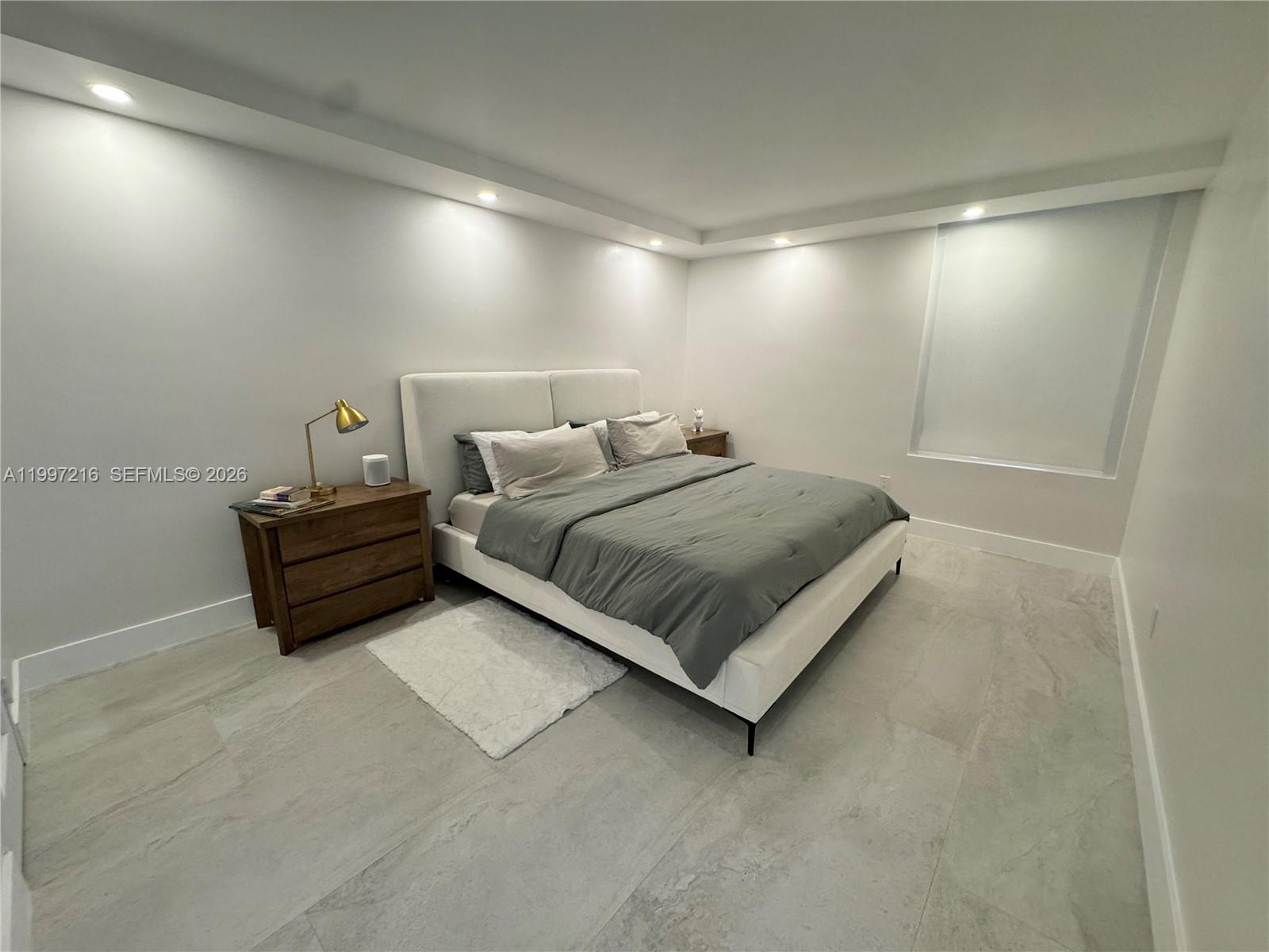 2899 Collins Ave #424 Miami Beach, FL 33140