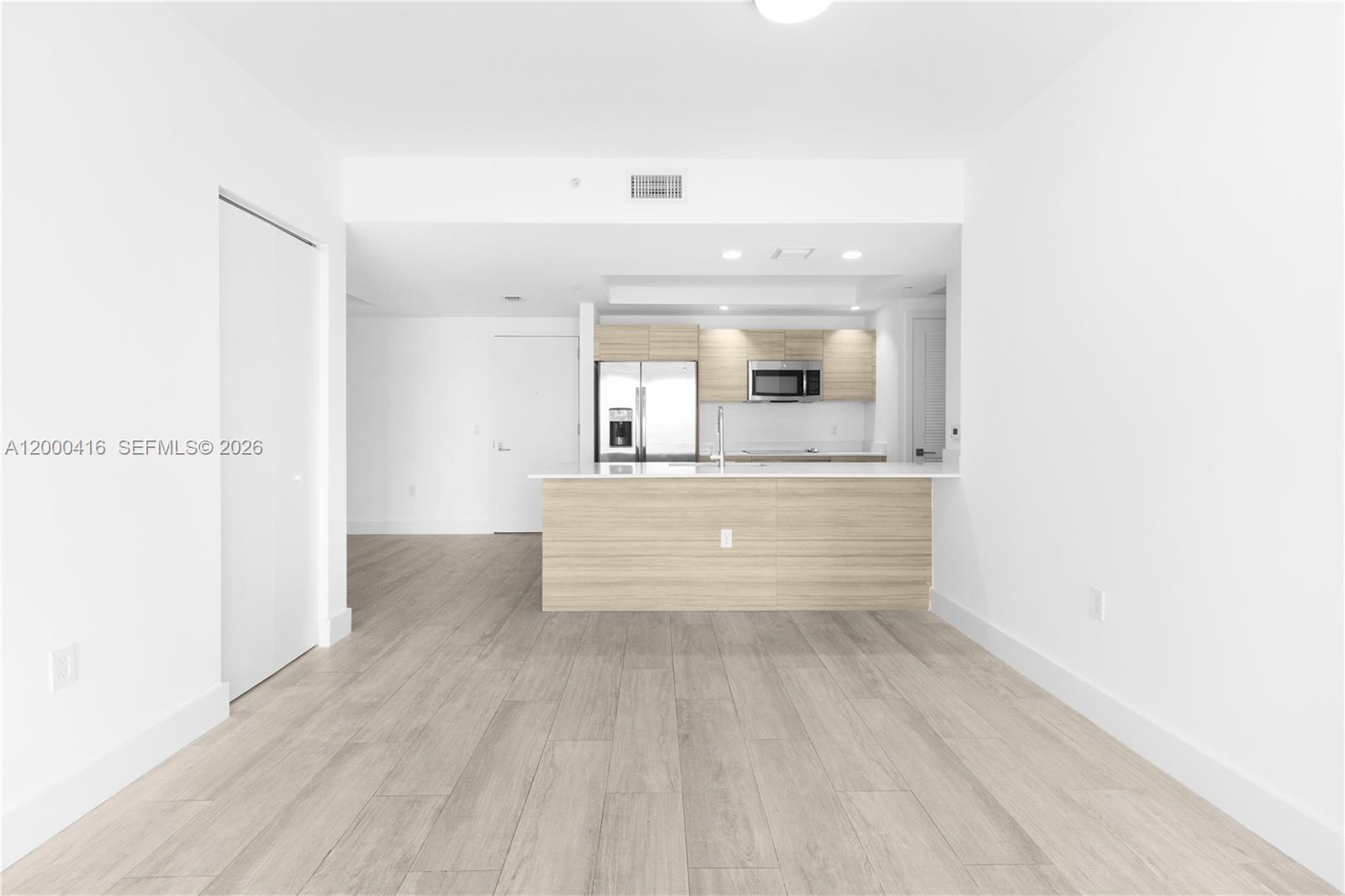 121 NE 34th St #2602 Miami, FL 33137