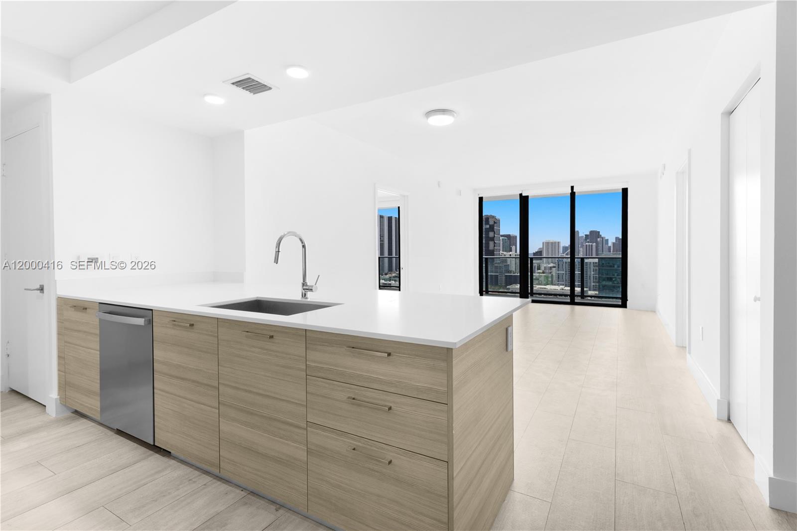 121 NE 34th St #2602 Miami, FL 33137