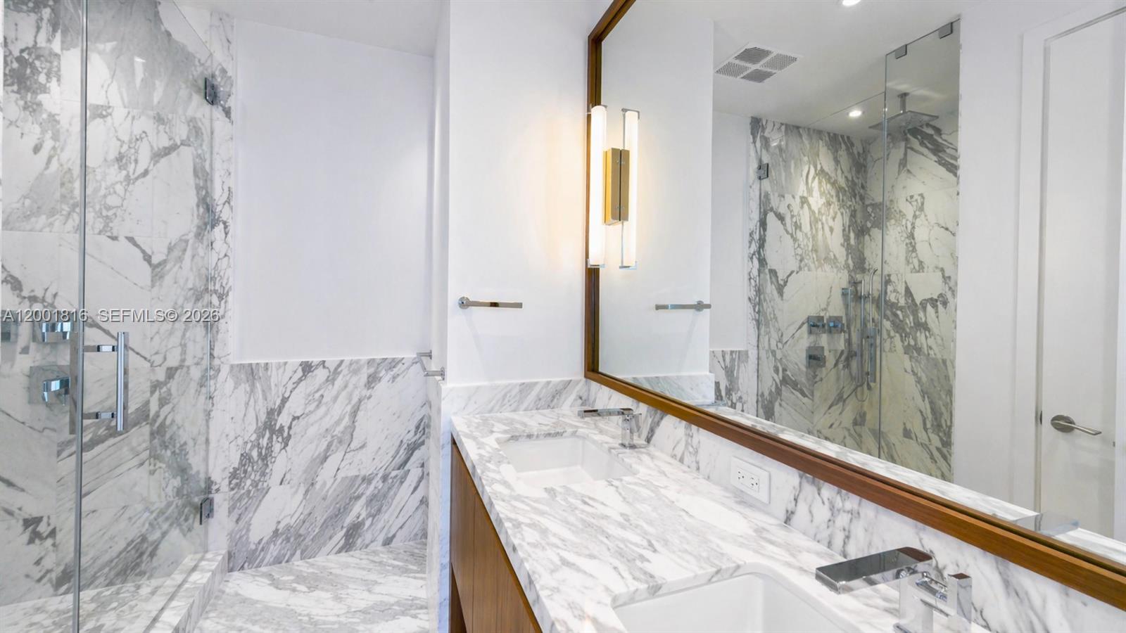 175 SE 25th Rd #504 Miami, FL 33129