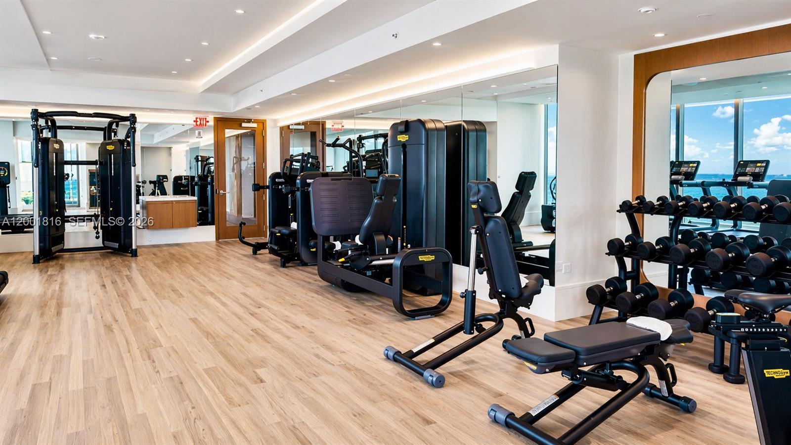 175 SE 25th Rd #504 Miami, FL 33129