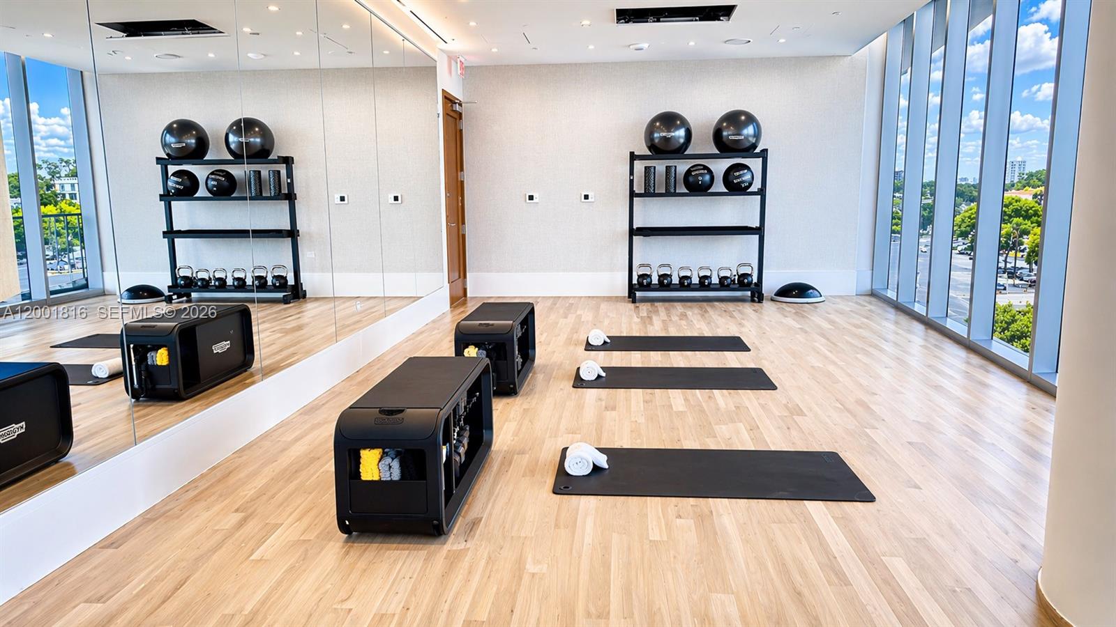 175 SE 25th Rd #504 Miami, FL 33129