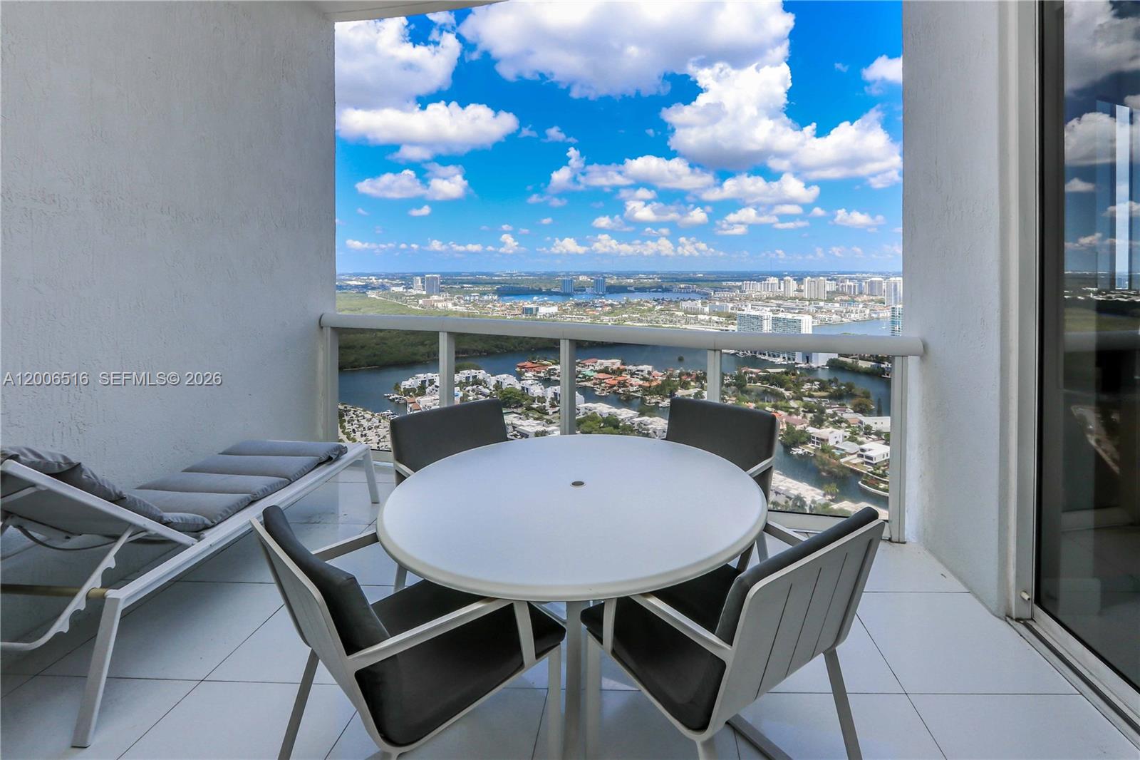 15901 Collins Ave #4106 Sunny Isles Beach, FL 33160