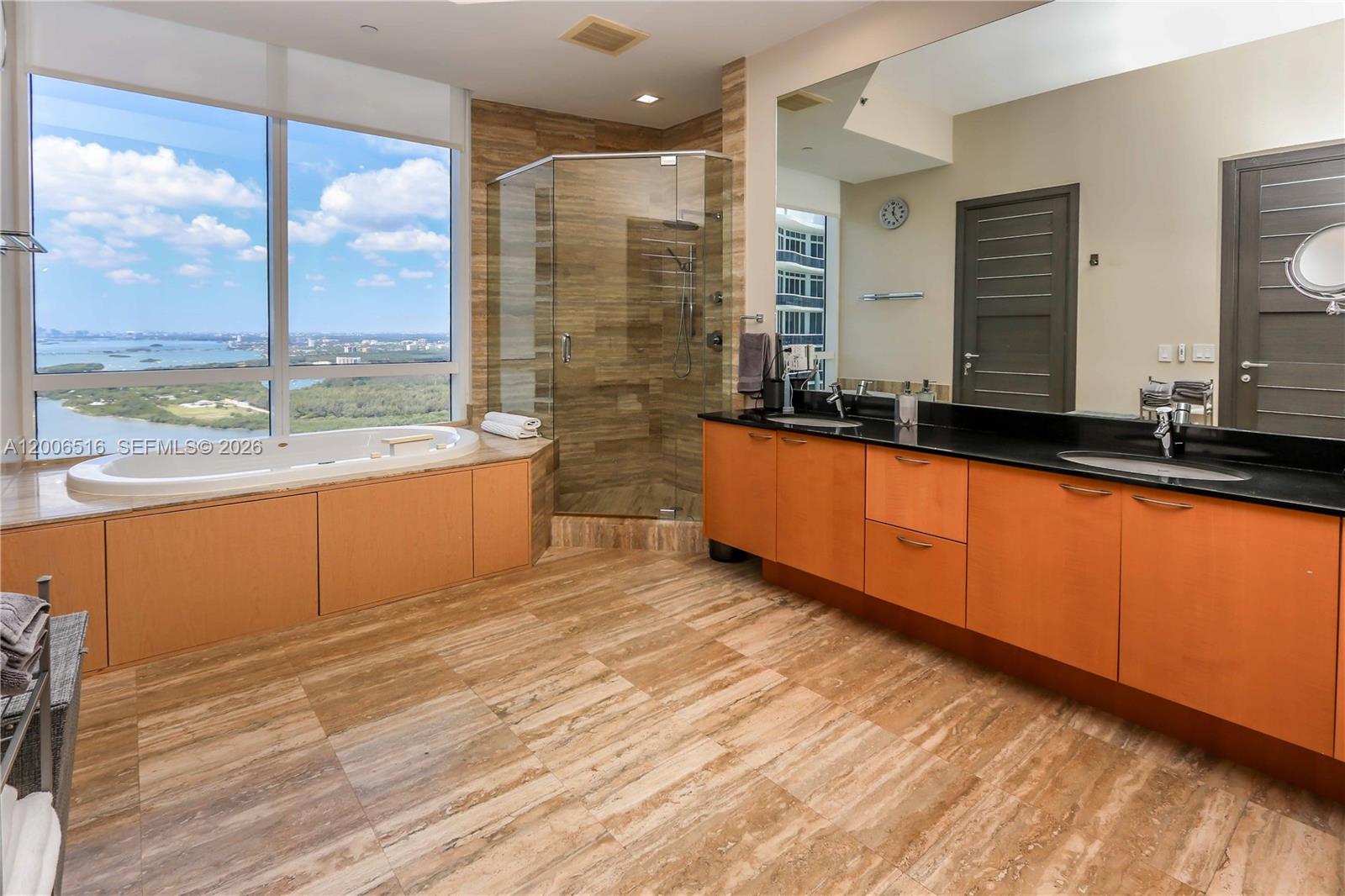 15901 Collins Ave #4106 Sunny Isles Beach, FL 33160
