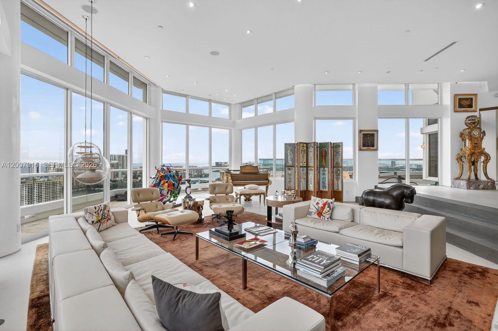 2600 Island Blvd #PH-1 Aventura, FL 33160