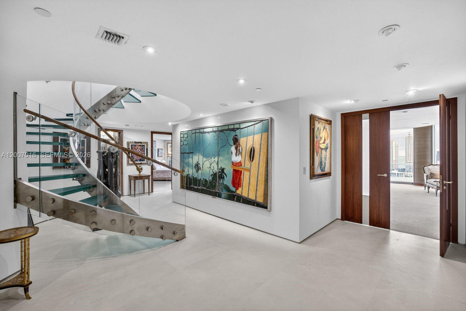 2600 Island Blvd #PH-1 Aventura, FL 33160