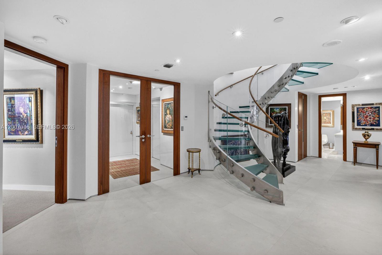 2600 Island Blvd #PH-1 Aventura, FL 33160