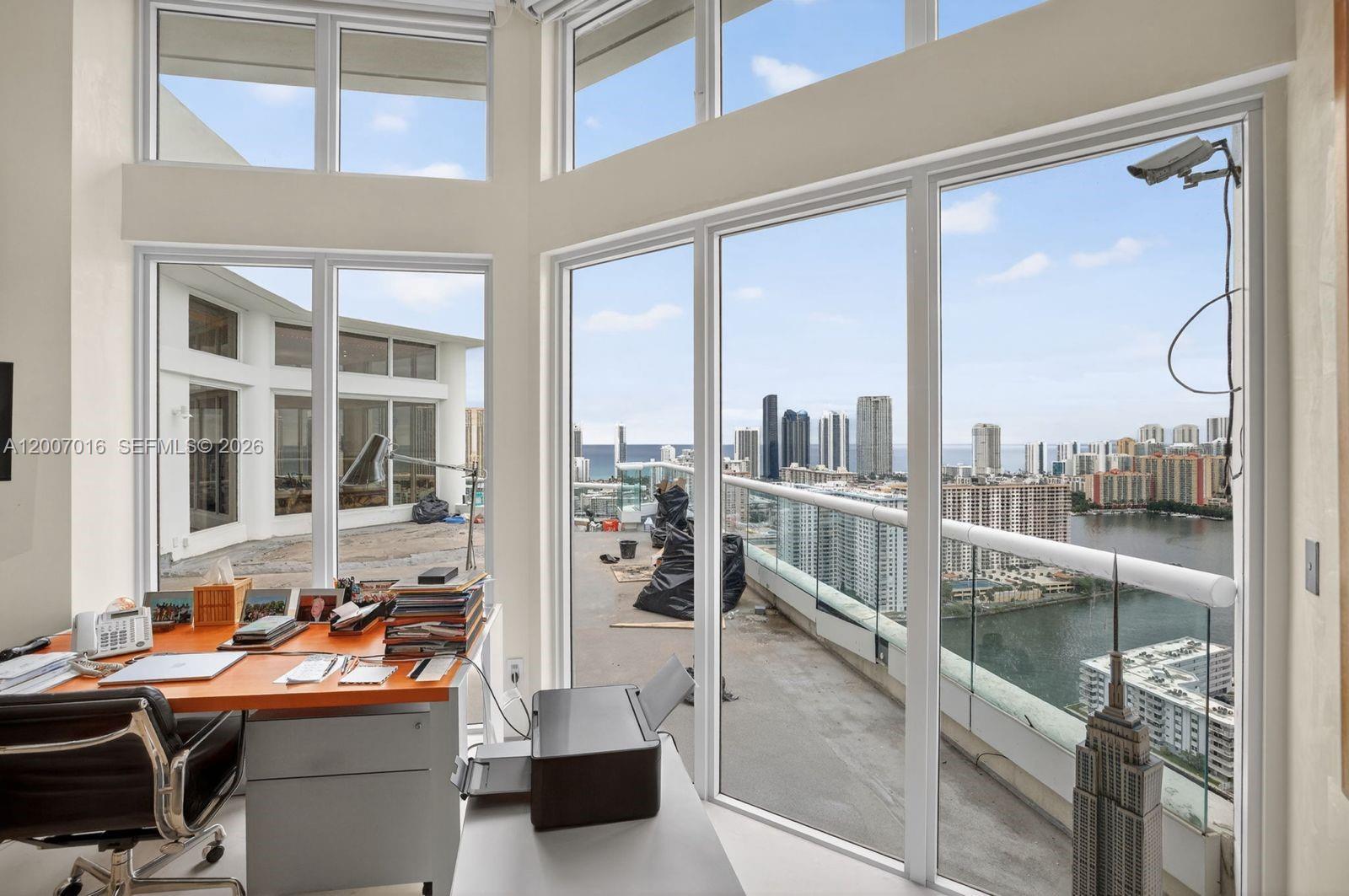 2600 Island Blvd #PH-1 Aventura, FL 33160