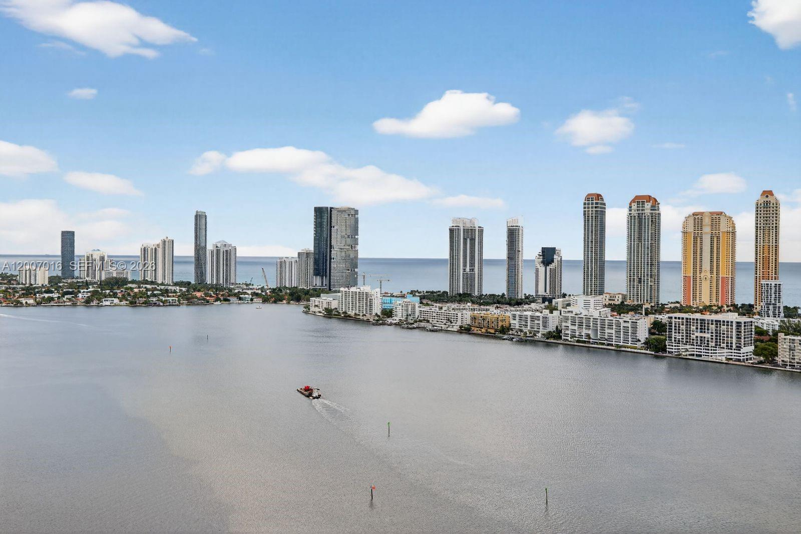 2600 Island Blvd #PH-1 Aventura, FL 33160