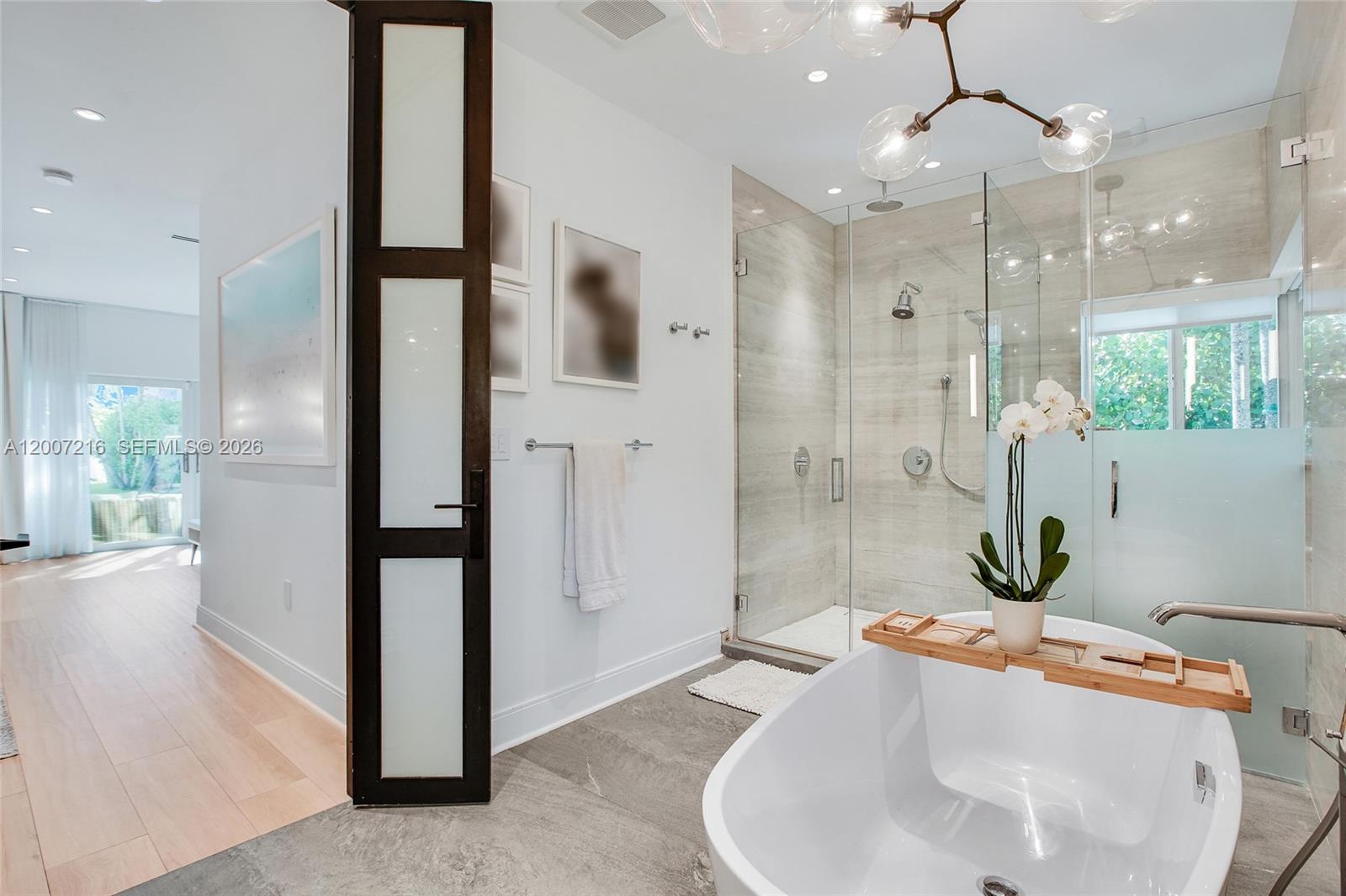 815 NE 76th St Miami, FL 33138