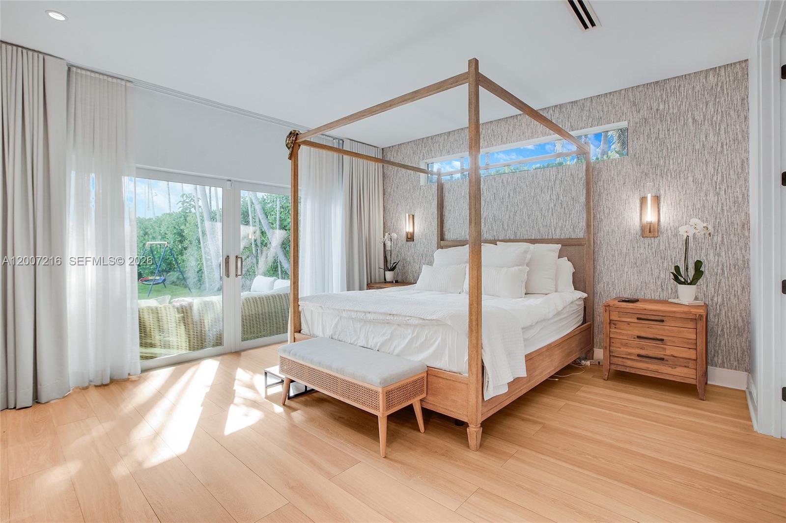 815 NE 76th St Miami, FL 33138